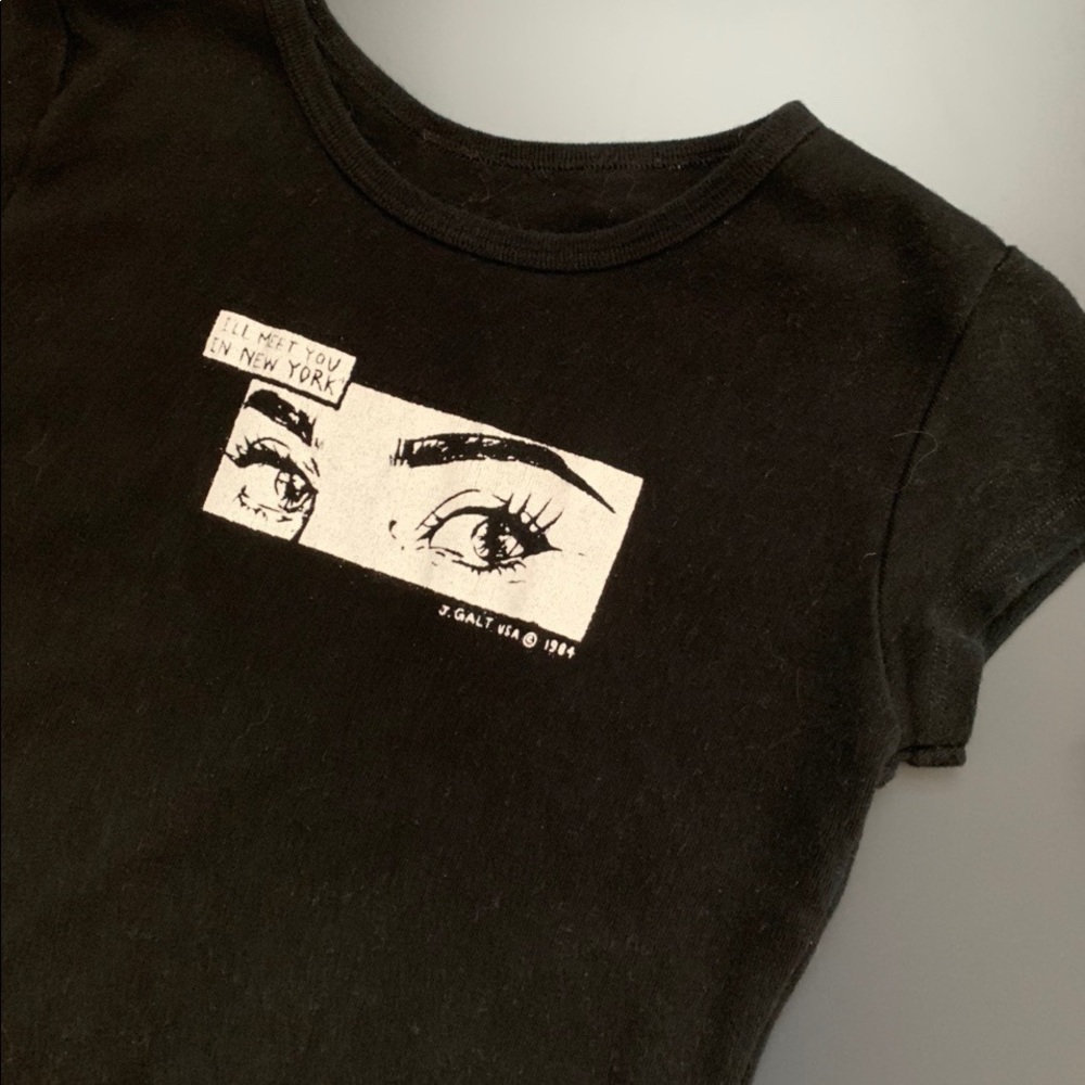 black graphic crop top